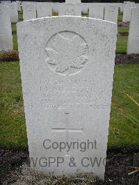 Brookwood Military Cemetery - Metzger, Eugene Paul