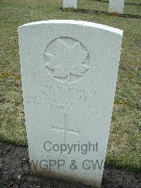 Brookwood Military Cemetery - Miller, Elmer David