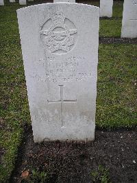 Brookwood Military Cemetery - Myron, Ian Thomas