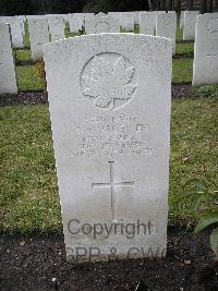 Brookwood Military Cemetery - MacEwen, Ora William