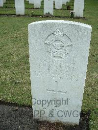 Brookwood Military Cemetery - MacKimmie, Allan Hustead