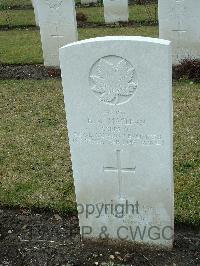 Brookwood Military Cemetery - MacLean, Hugh Allan