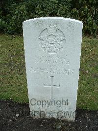 Brookwood Military Cemetery - McIntyre, Gordon Angus