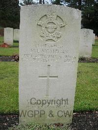 Brookwood Military Cemetery - McKiggan, Malcolm Eric
