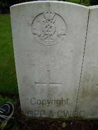 Brookwood Military Cemetery - McManus, A E