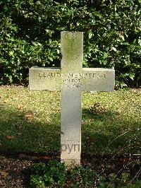 Brookwood Military Cemetery - Menuteau, Claude Charles Francois