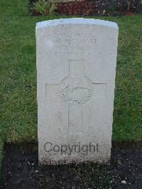 Brookwood Military Cemetery - Ngamoki, Apanui