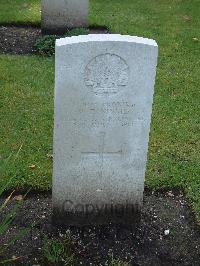 Brookwood Military Cemetery - Ninnes, W E