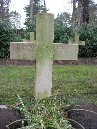 Brookwood Military Cemetery - Ourvois, Roger