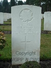 Brookwood Military Cemetery - Palfrey, Harvey Thompson