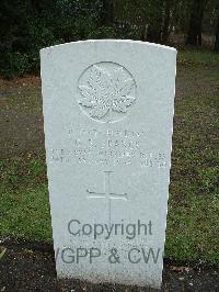 Brookwood Military Cemetery - Pearce, Gordon Raymond