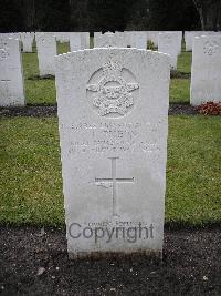 Brookwood Military Cemetery - Pigeon, Leo
