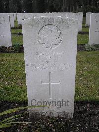 Brookwood Military Cemetery - Platt, Russell William
