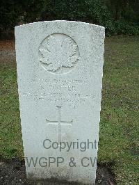 Brookwood Military Cemetery - Potter, Roy