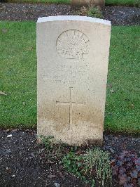 Brookwood Military Cemetery - Price, O