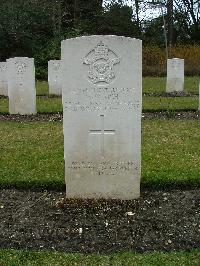 Brookwood Military Cemetery - Rich, Warwick William