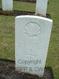 Brookwood Military Cemetery - Robert, Roy Elmer
