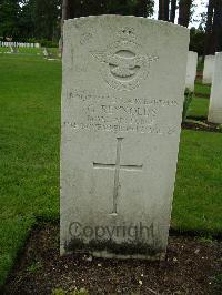Brookwood Military Cemetery - Reynolds, Geoffrey