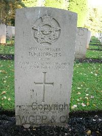 Brookwood Military Cemetery - Roberts, Dennis Edward