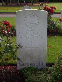 Brookwood Military Cemetery - Roberts, Neil