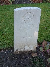Brookwood Military Cemetery - Ruwoldt, L