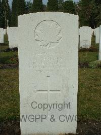 Brookwood Military Cemetery - Sereres, Jake