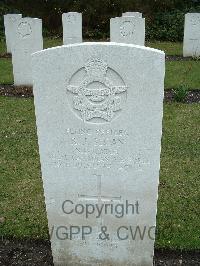 Brookwood Military Cemetery - Sloan, Robert John