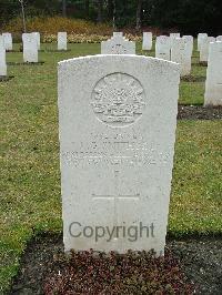 Brookwood Military Cemetery - Smith, Lindsay Gordon