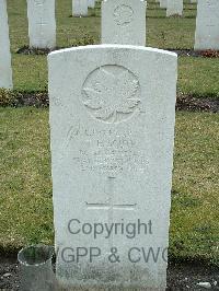 Brookwood Military Cemetery - South, Thomas Earl
