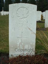 Brookwood Military Cemetery - Stewart, John McDougall