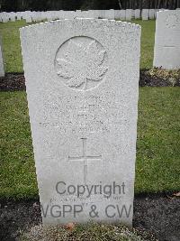 Brookwood Military Cemetery - Sweetman, William