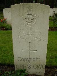 Brookwood Military Cemetery - Sellars, Douglas Morton