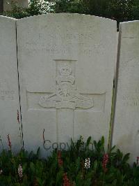 Brookwood Military Cemetery - Simmons, Frederick