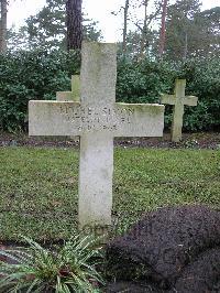 Brookwood Military Cemetery - Simon, Michel
