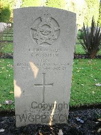 Brookwood Military Cemetery - Smith, Stanley William