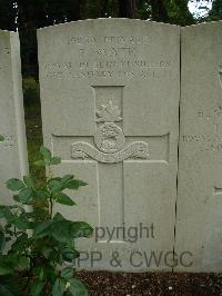 Brookwood Military Cemetery - Smyth, Edward
