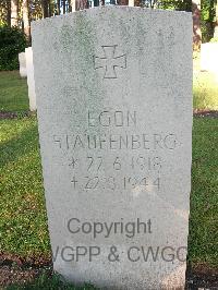 Brookwood Military Cemetery - Staufenberg, Egon
