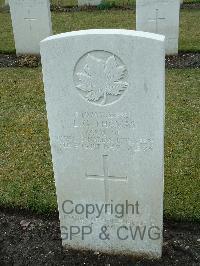 Brookwood Military Cemetery - Thomas, Leonard Guy