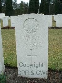 Brookwood Military Cemetery - Tucker, Walter John