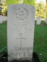 Brookwood Military Cemetery - Taylor, Richard John