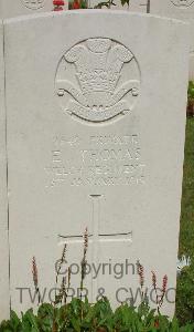 Brookwood Military Cemetery - Thomas, E