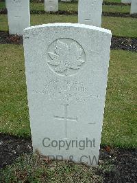 Brookwood Military Cemetery - Vautour, Omer