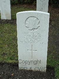 Brookwood Military Cemetery - Velichko, G