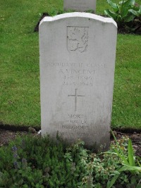 Brookwood Military Cemetery - Vincent, Anatole