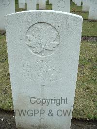Brookwood Military Cemetery - Waddell, Leonard George