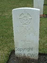 Brookwood Military Cemetery - Warthe, George Leonard