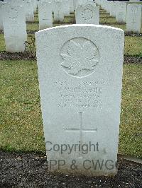 Brookwood Military Cemetery - Whitcombe, Gordon