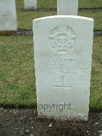 Brookwood Military Cemetery - White, Earl Douglas