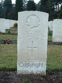 Brookwood Military Cemetery - Windsor, Charles Thomas