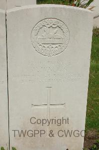 Brookwood Military Cemetery - Wallis, W